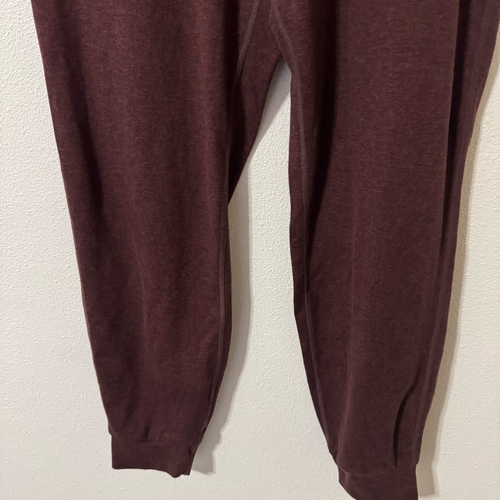 Vuori Performance Jogger Dreamknit Ruby Heather A… - image 4